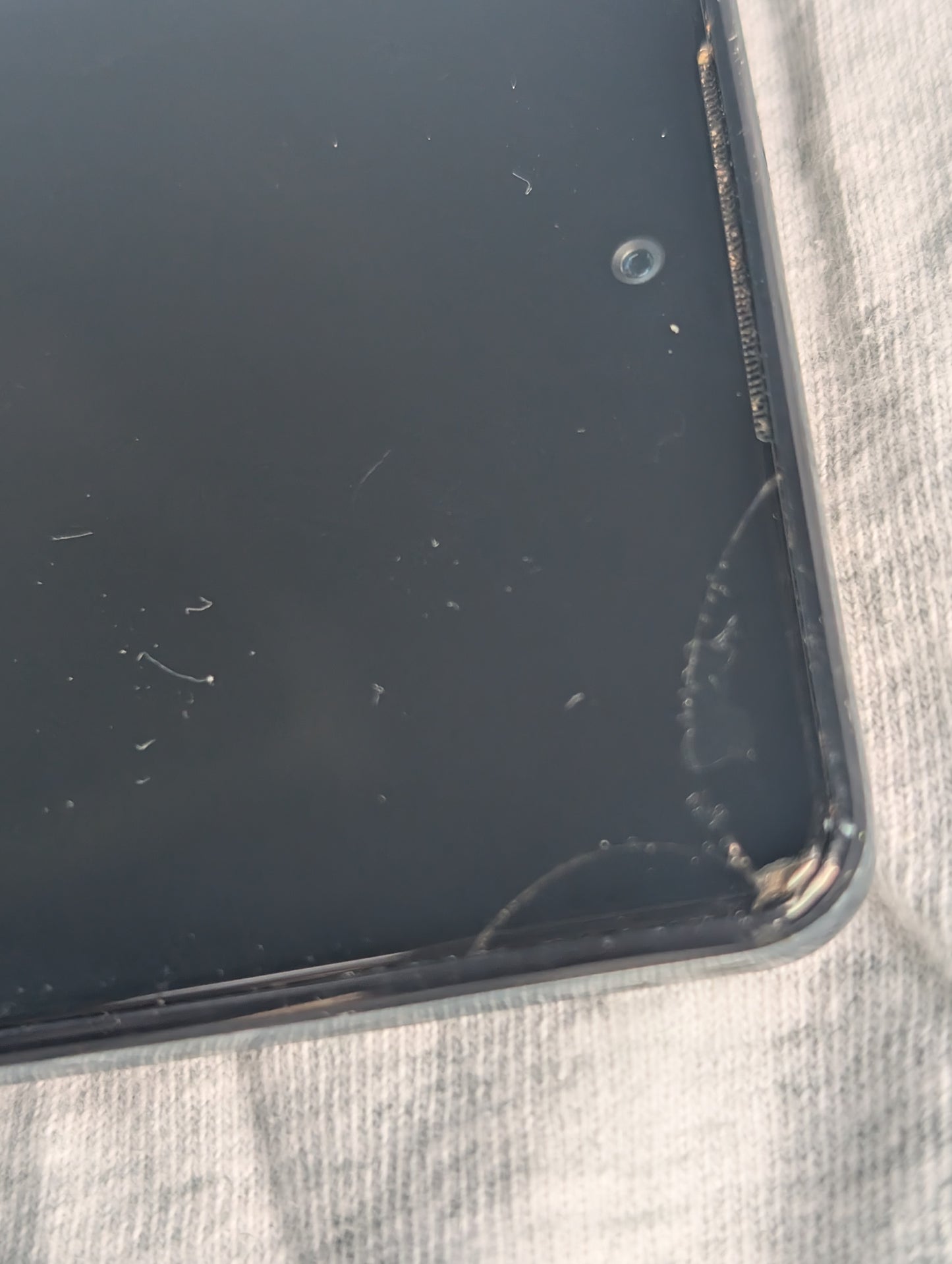 LG Stylo 6 LM-Q730TM 64GB White  Smartphone with case