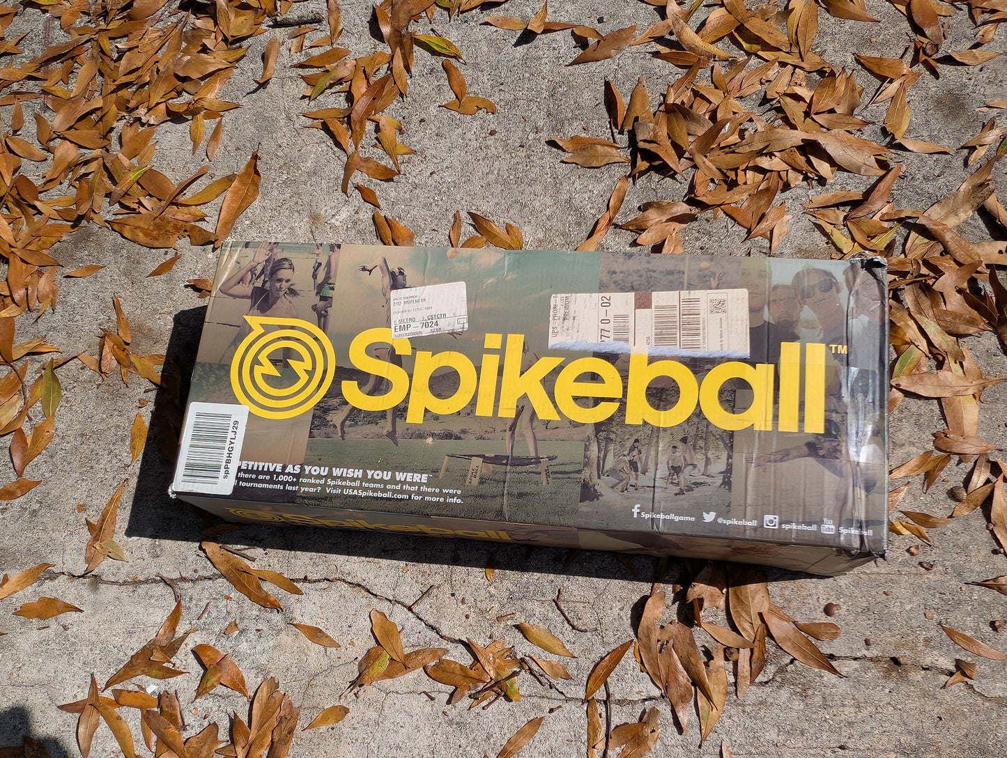 Spikeball Standard Kit - Carry Bag Adjustable Net & Balls Portable  Game