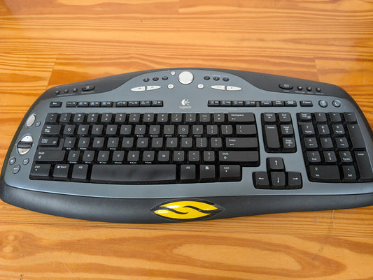 Logitech Y-RR54 LX-700 Cordless Wireless Keyboard CANADA 210