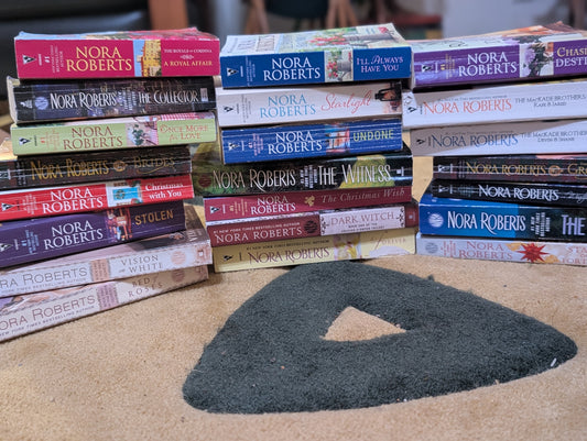 Nora Roberts - 22 Novel Collection