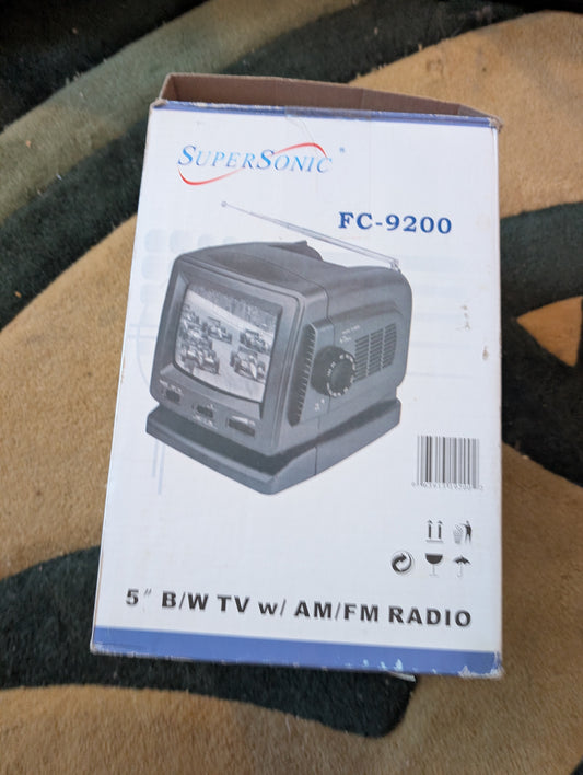 SuperSonic FC-9200; 5" Portable Black & White TV with AM/FM Radio