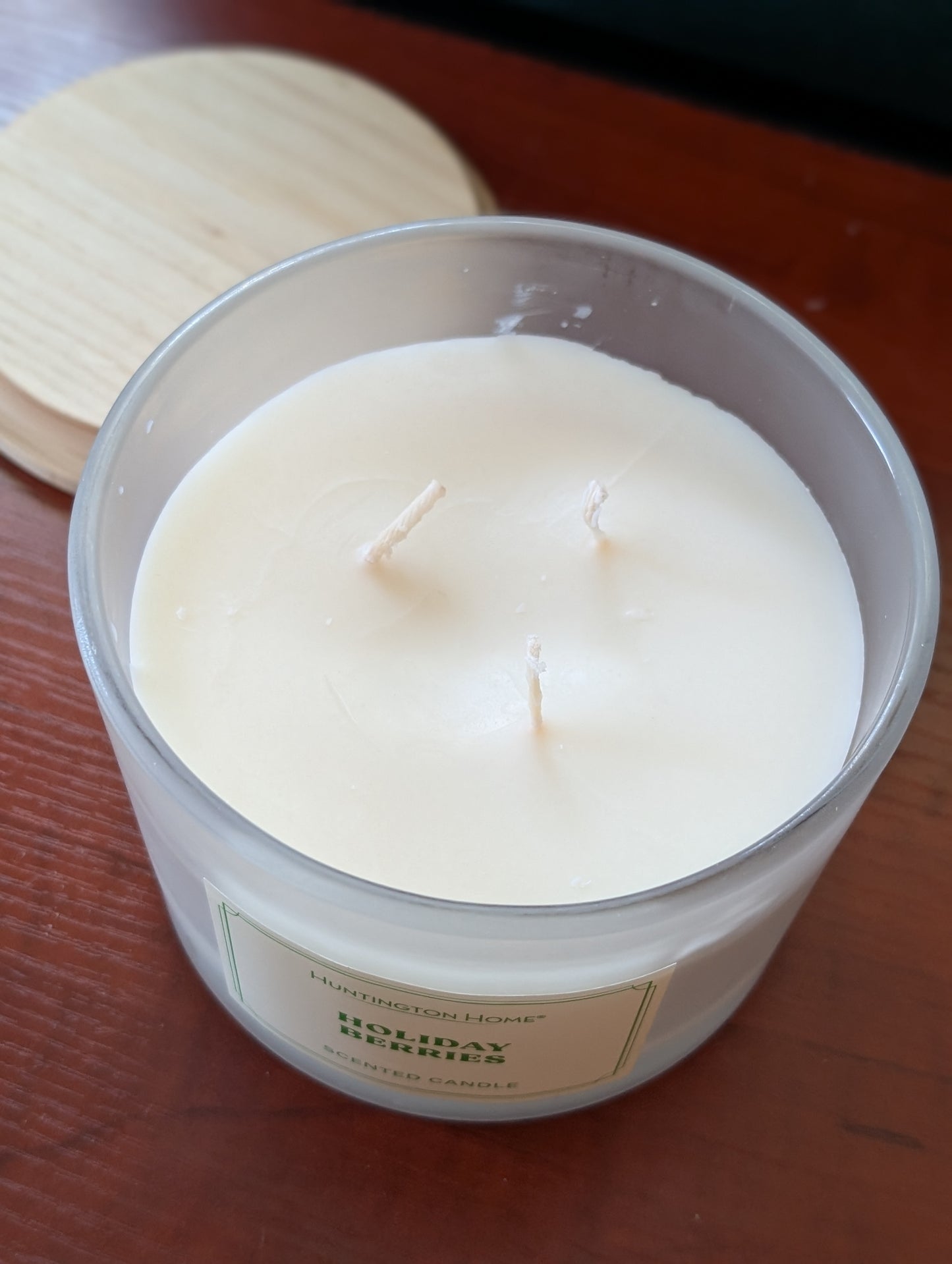 Huntington Homes Painted Lid Candle, Holiday Berries