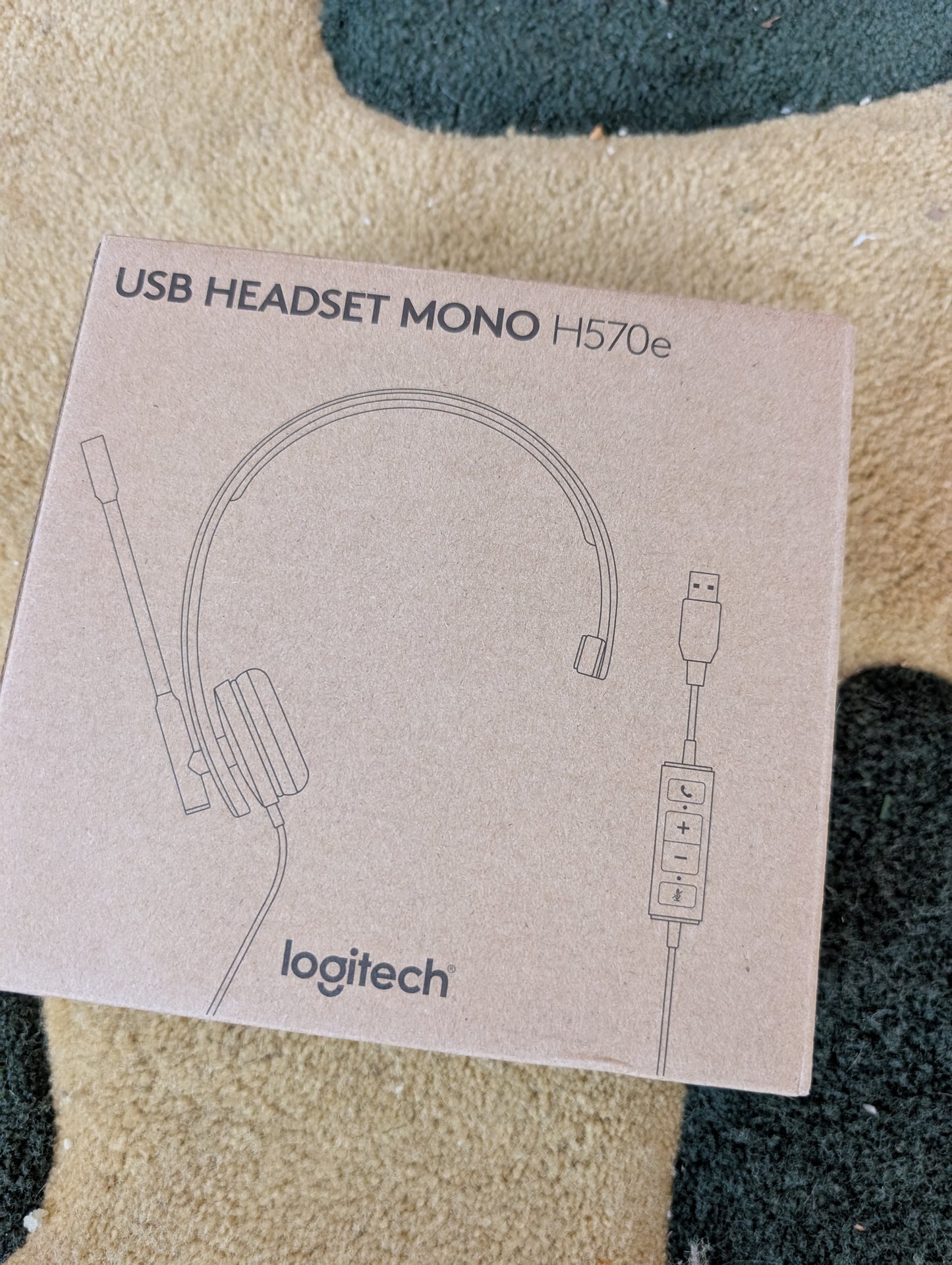 NEW Logitech - H570e - USB Mono Headset with Noise-Cancelling Microphone