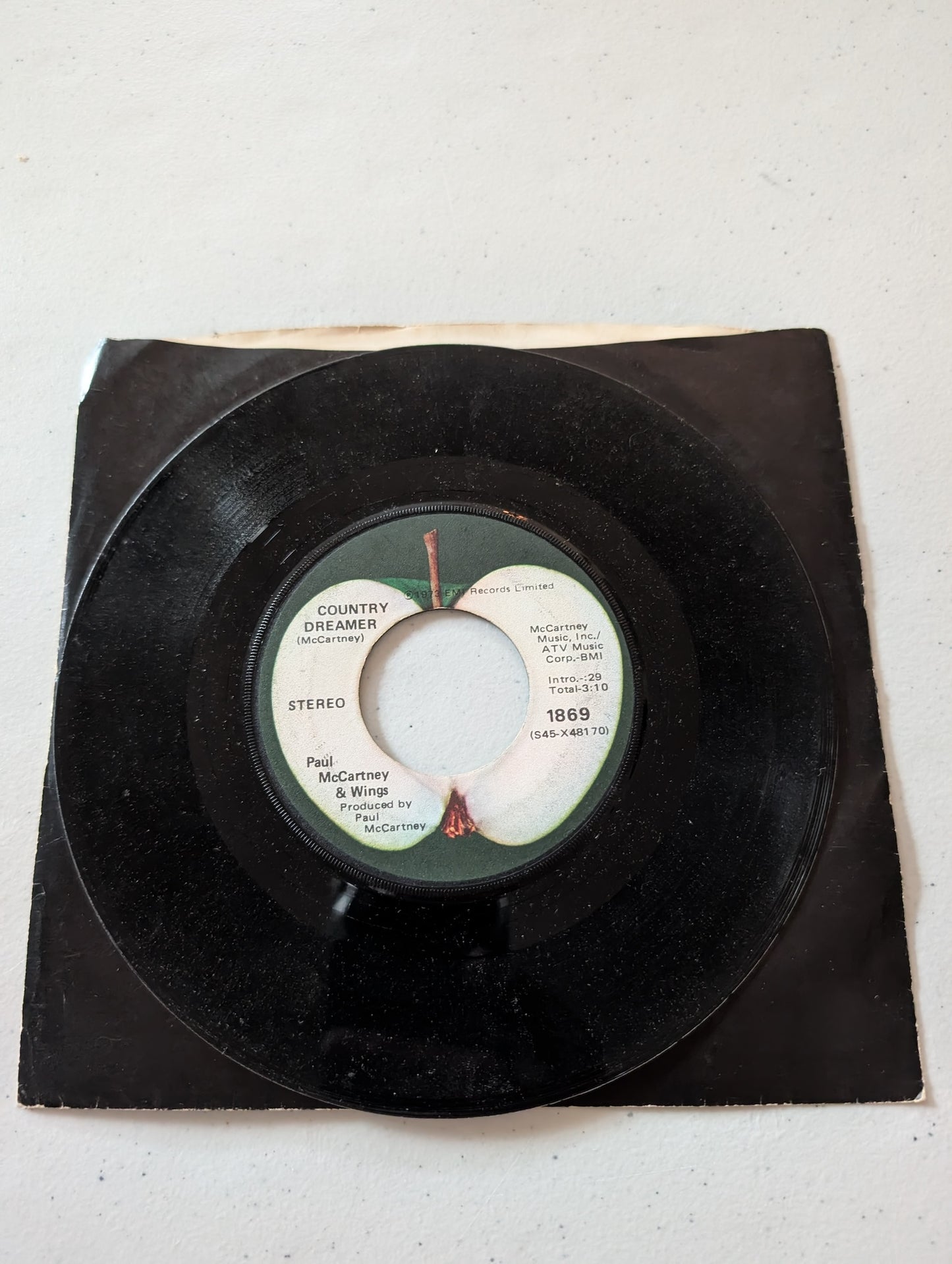 Paul McCartney and Wings - Helen Wheels - Country Dreamer (7 in, 45 RPM, Single, Vinyl Record Album)