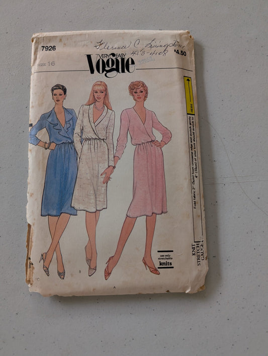 Vogue Very Easy Dress 7926 Sz 10 (Sewing Pattern Vintage)