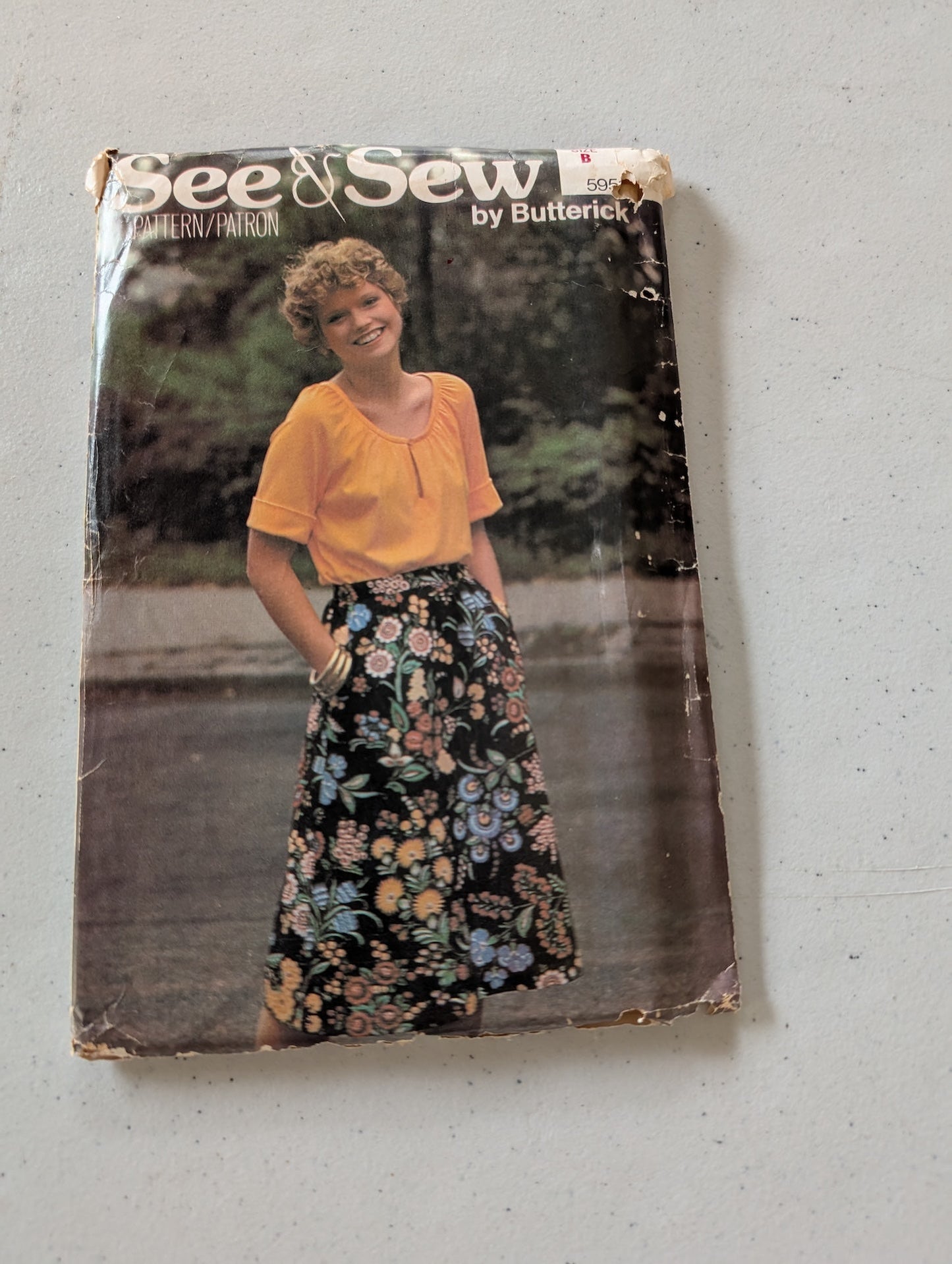 SEE SEW Butterick Pattern  5953 12 14 16 80s Peasant Top Dirndl Skirt(Sewing Pattern Vintage)