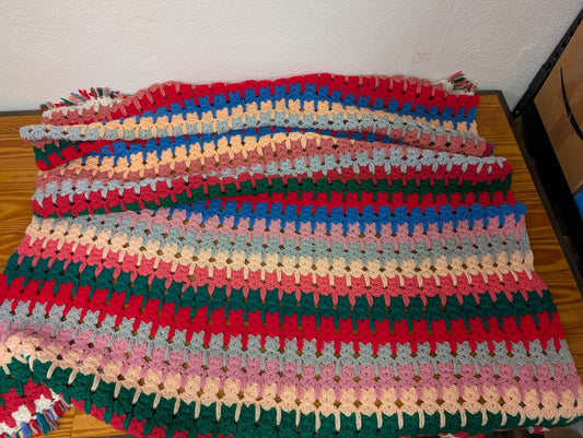 Shell Stitch Crochet Afghan from Handmade - 1990s Textiles (Acrylic Yarn Afghan Blanket, Vintage, Handmade, Multicolor)