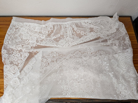Floral Lace Curtain Panel from Unbranded -  Textiles (Lace (Cotton/Polyester) Lace Panel, Vintage, Victorian, Romantic, White)