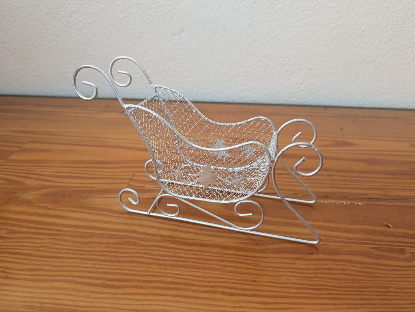 Wire Frame Sleigh from Unknown -  Holiday Decor (Metal Tabletop Decor / Candy Dish, Modern, Minimalist, Glam, Silver)