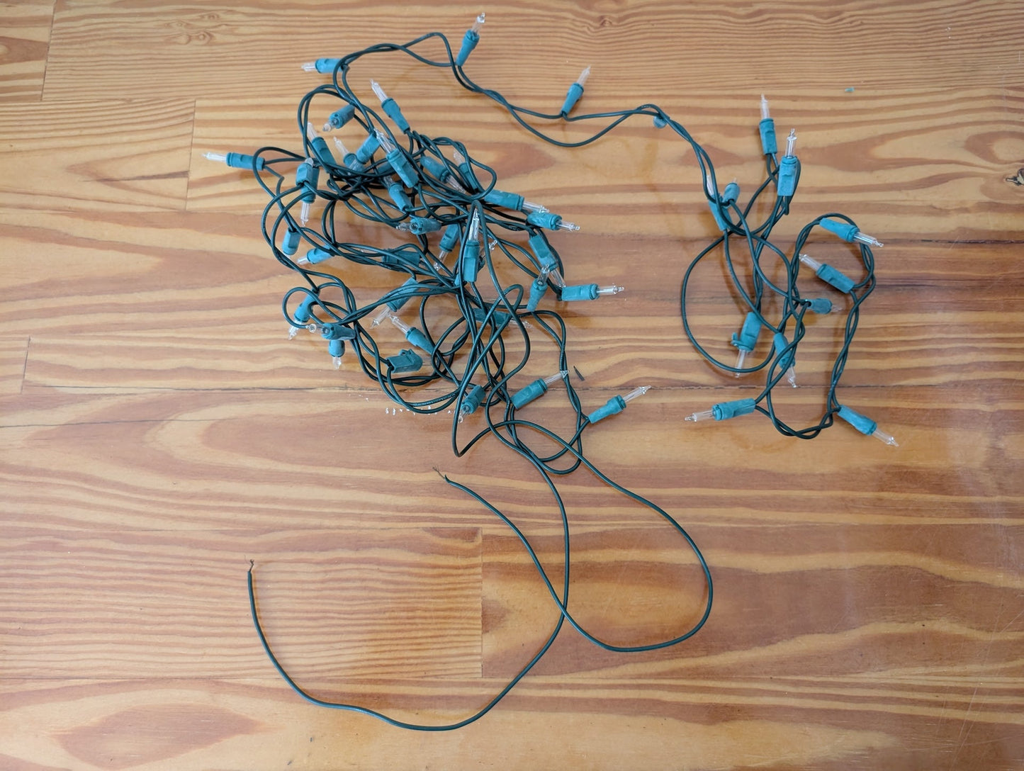 Green Wire Mini Lights from Unknown -  Holiday Lighting (Plastic, Glass, Copper Wire Christmas Lights, Traditional, Green, Clear)