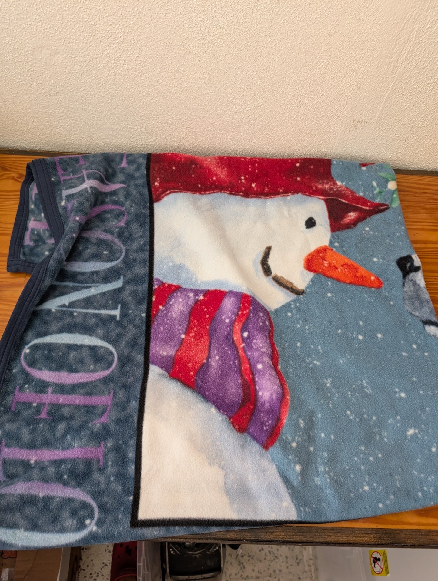 Snowman Fleece Throw from Unknown -  Linens (Fleece Fleece Blanket, Winter, Holiday, Blue, White, Multicolor)