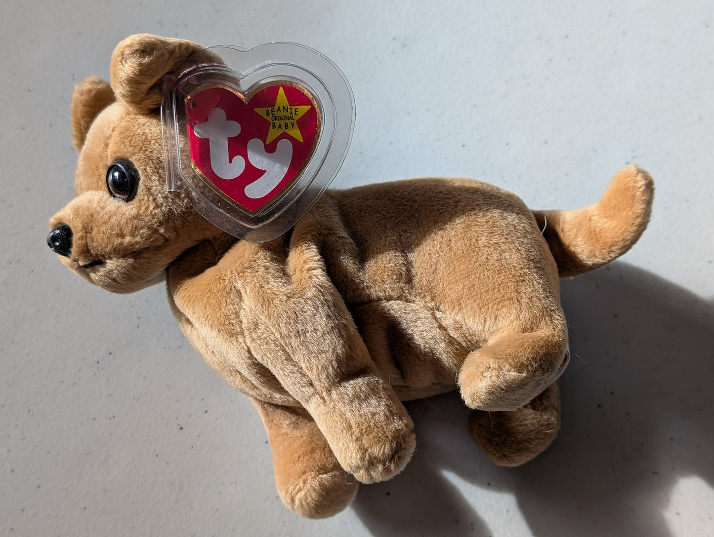 Manes the Dog - Ty Beanie Baby (Tan, 2000, Plushie, Toy, Stuffed Animal, MWMT, Vintage, Retired)