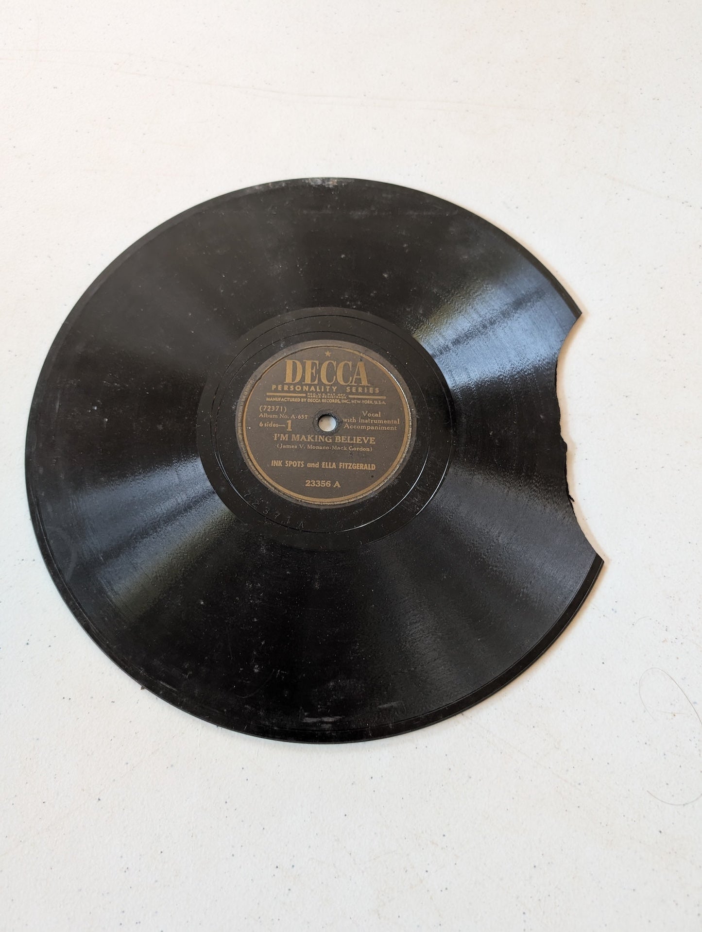 Ella Fitzgerald Ink Spots  I'm Making Believe 78 RPM - DAMAGED