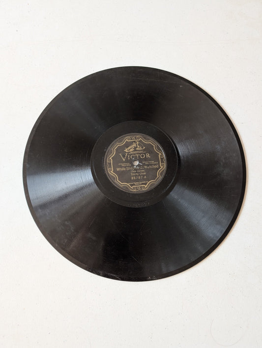 White Shepherds Watched by the Trinity Choir 78RPM Victor Records