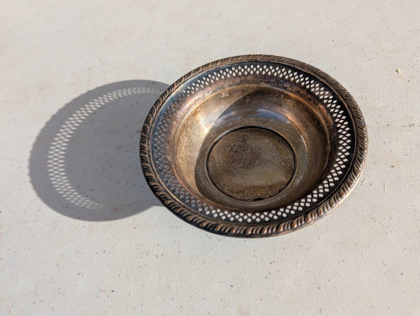 Reed & Barton silver-plated dish or bowl vintage