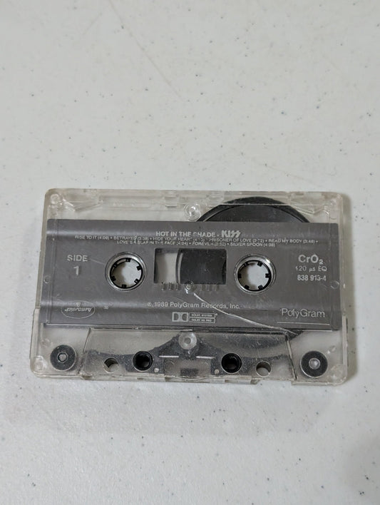 KISS Hot In The Shade 1989 CASSETTE TAPE PAUL STANLEY GENE SIMMONS HARD ROCK cassette only(Cassette, vintage, out of print)