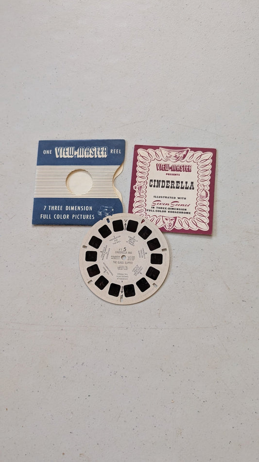 Cinderella and The Glass Slipper Vintage 1946 View-Master Reel FT-5 with Booklet(vintage, collectable, nostalgia, toy)