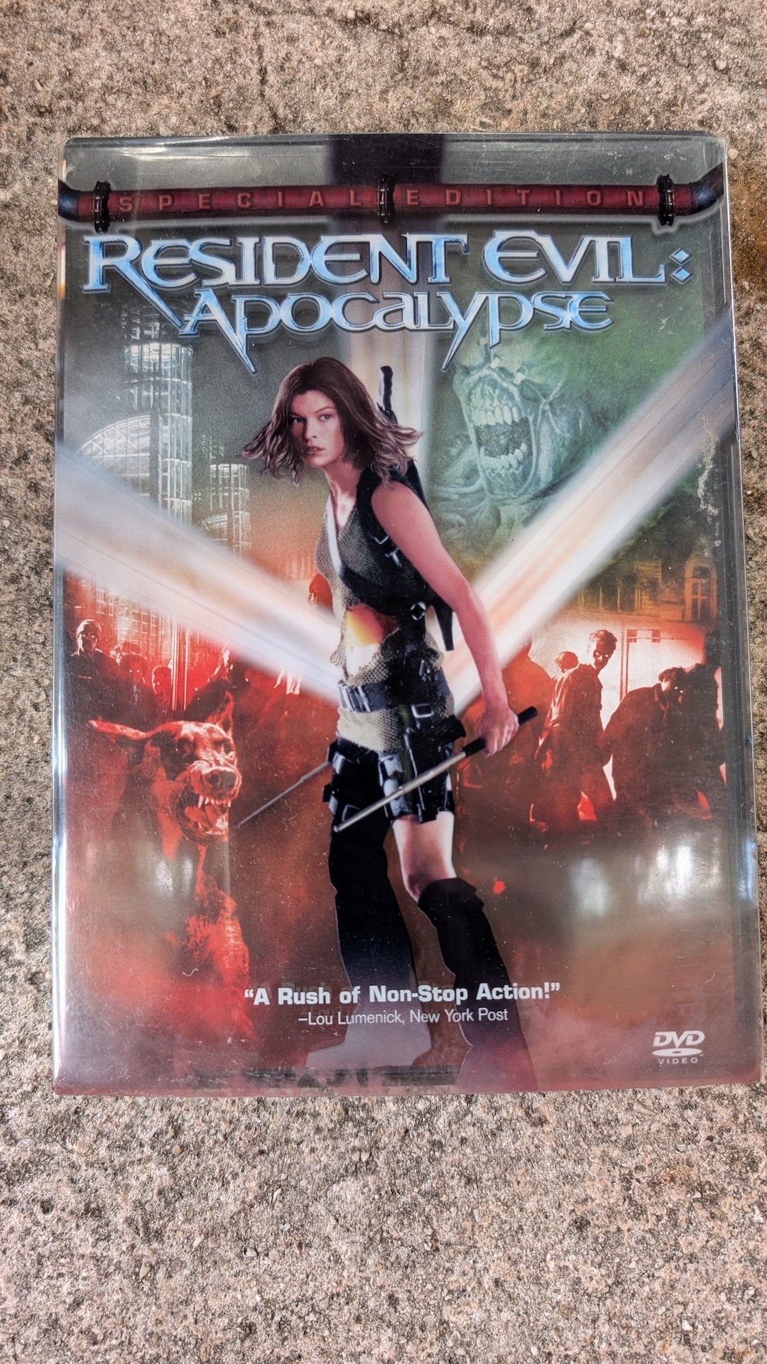 Resident Evil: Apocalypse (DVD, 2004, R) Milla Jovovich, Sienna Guillory, Oded Fehr