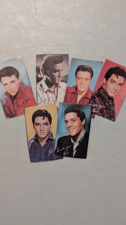 Elvis Presley Wallet Photos with Facsimile Autographs from Unknown - 1960s Collectibles (Photographic Paper / Card Stock Photo Cards, Retro, Americana, Multicolor, Collectable, Vintage, Original)