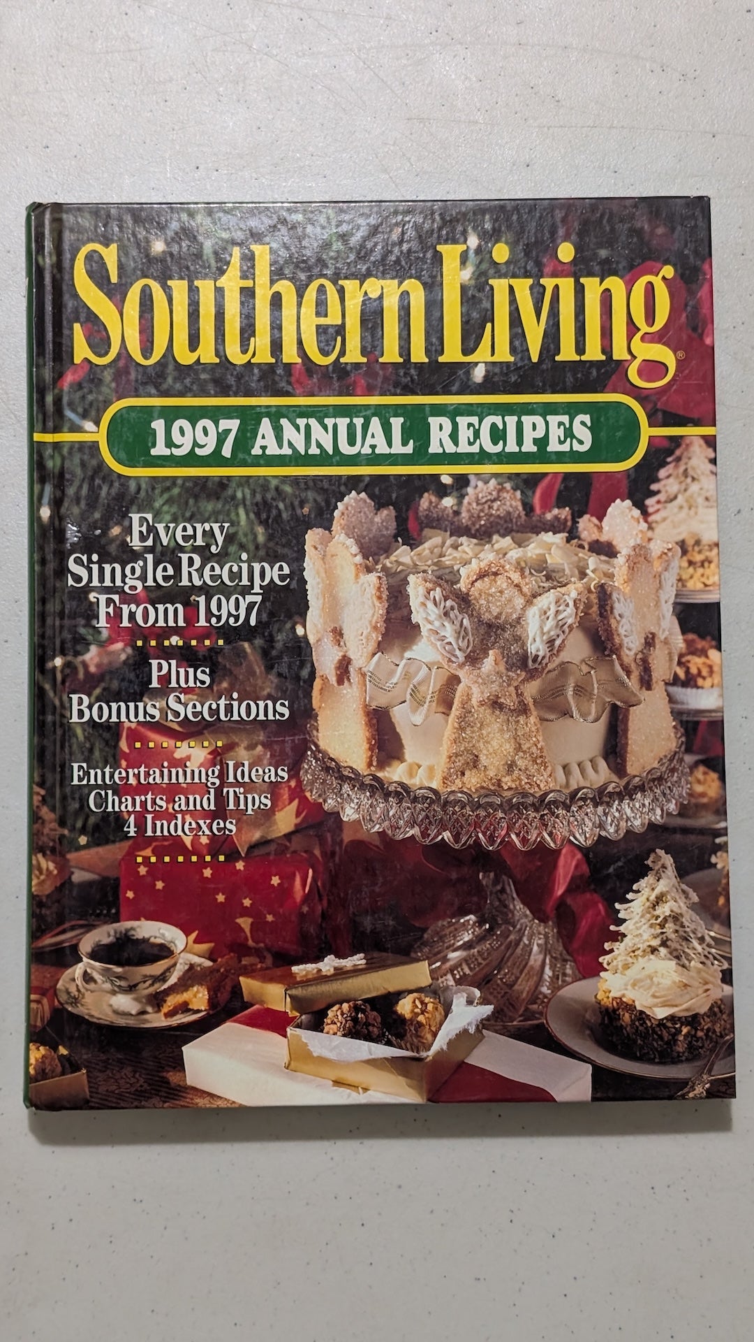Southern Living 1997 Annual Recipes by Southern Living (Cookbook, 1997)