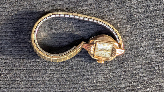 Vintage Bulova Women's Gold-Tone Cocktail Watch Mechanical (Untested)