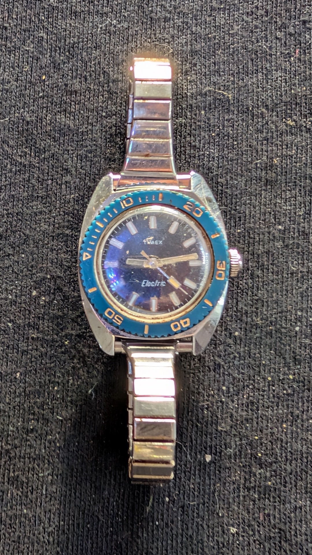 Vintage Timex Electric Watch Men's Blue Bezel Diver Style (For Parts)