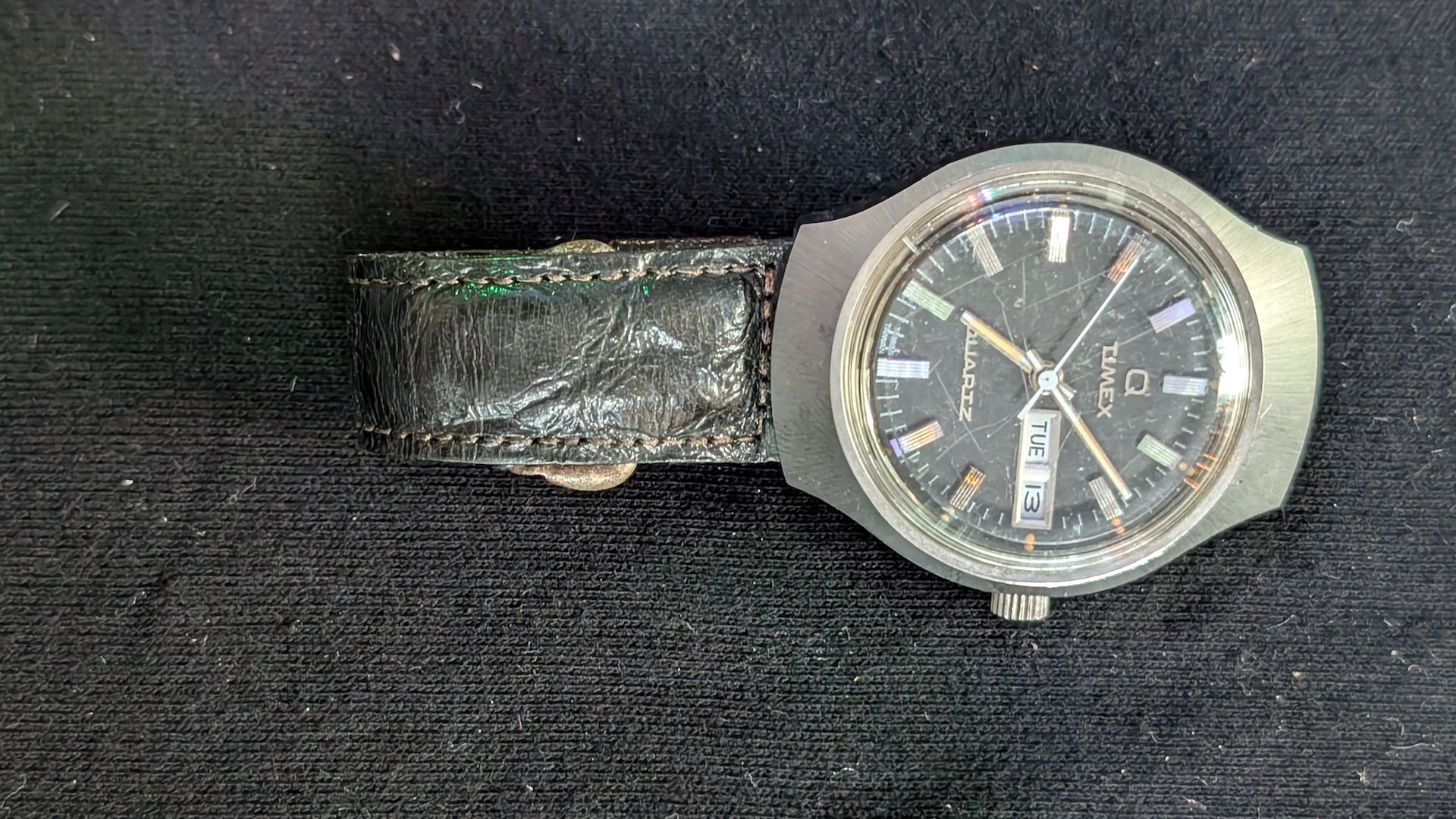 Vintage Timex Men's Quartz Watch Black Dial Day-Date TV Case (Untested)