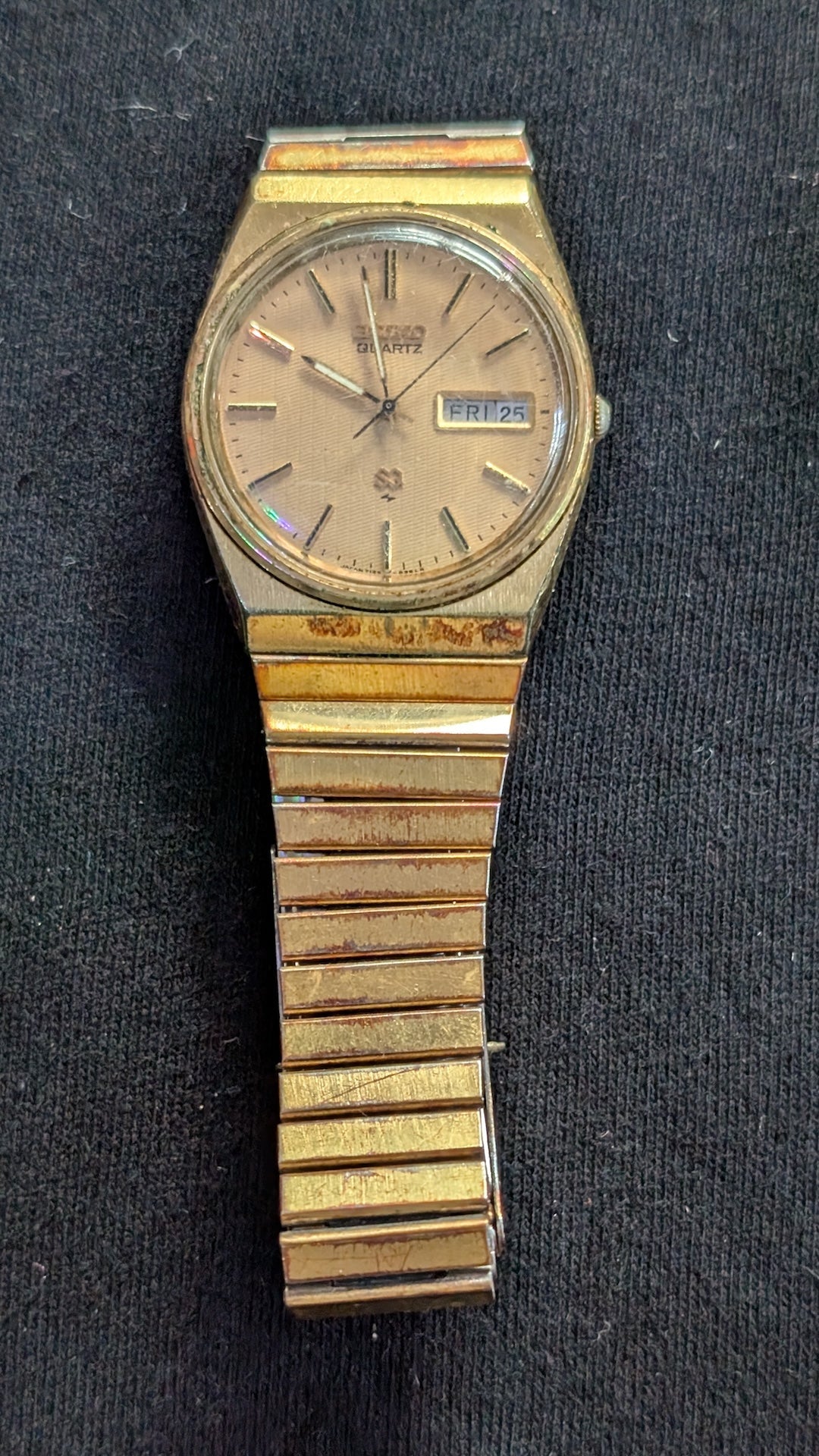 Vintage Seiko Men's Quartz Watch Gold-Tone Day-Date 80s (For Parts/Repair)