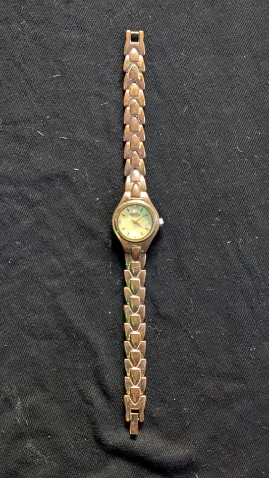 Women's Fashion Watch Silver-Tone Scale Link Bracelet (Untested)