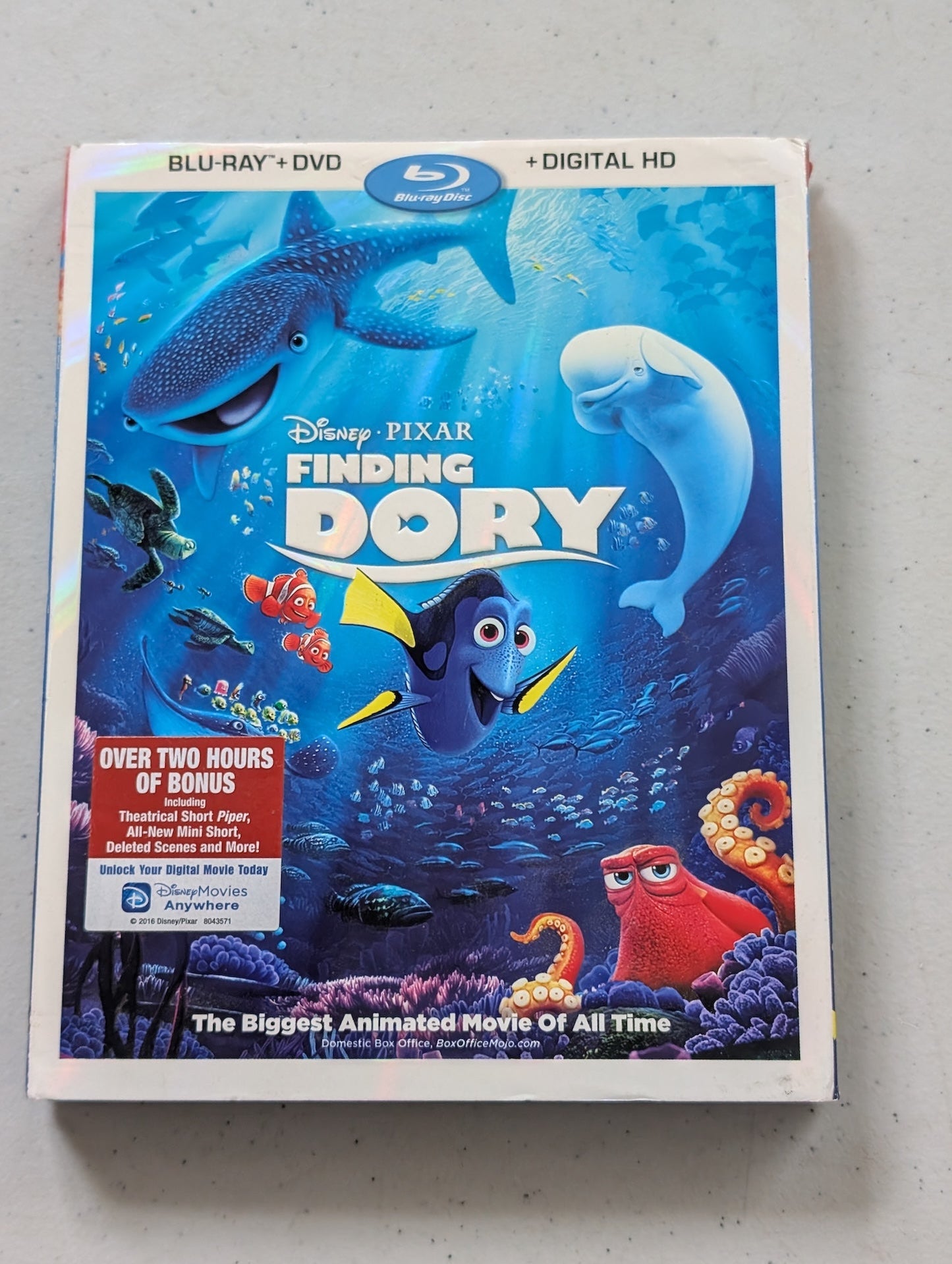 Finding Dory (Blu-ray + DVD, 2016, PG) Ellen DeGeneres, Albert Brooks, Ed O'Neill