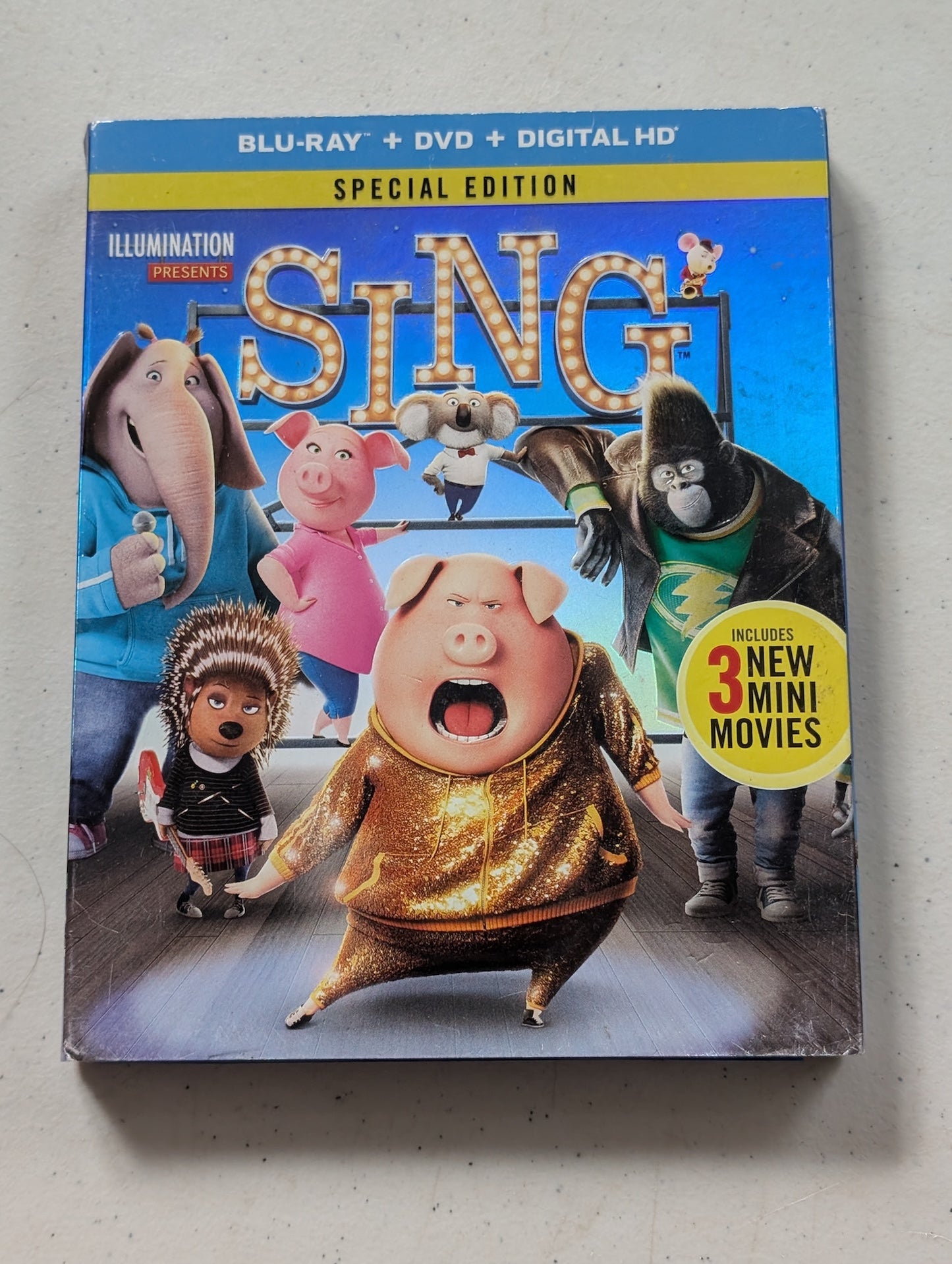 Sing (Blu-ray + DVD + Digital HD, 2016, PG) Matthew McConaughey, Reese Witherspoon, Seth MacFarlane