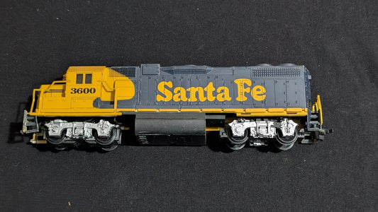 Santa Fe GP-Series Diesel Locomotive likely from Athearn - 1980s-1990s HO Scale Model Train (Plastic, Metal Diesel Locomotive,  Blue, Yellow)