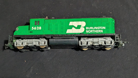 Burlington Northern SD-Series Diesel Locomotive likely from Athearn - 1980s-1990s HO Scale Model Train (Plastic, Metal Diesel Locomotive, Not Applicable, Green, Black, White)