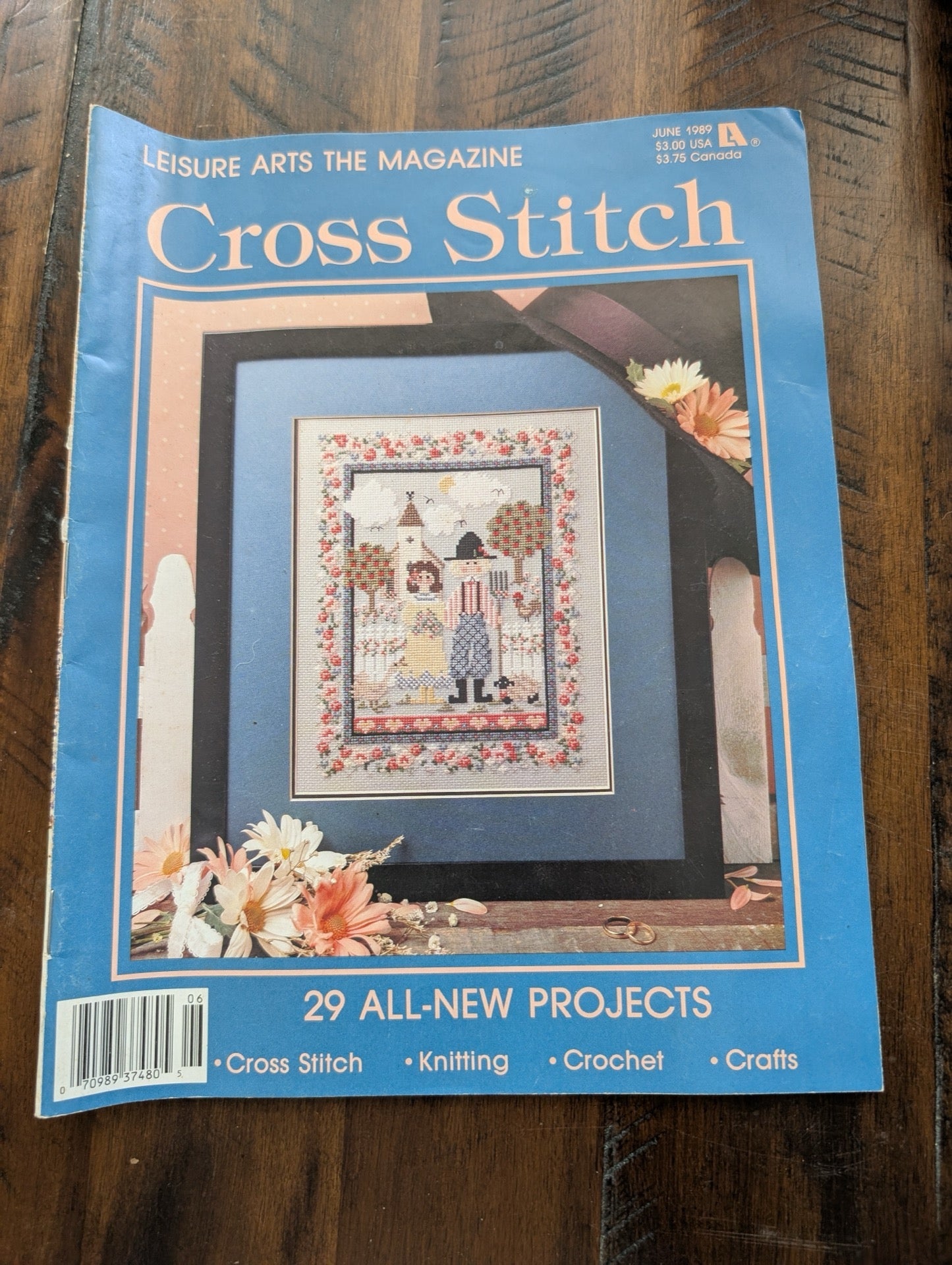 Leisure Arts The Magazine: Cross Stitch by Leisure Arts (Crafts, Magazine, 1989, Leisure Arts, 80s crafts, wedding sampler, vintage magazine, folk art)