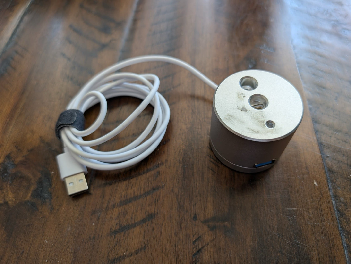 USB Hub / Mini Docking Station from Generic/Unbranded - 2010s/2020s Computer Accessories, Electronics (Aluminum, Plastic Computer Accessory, Not Applicable, Silver, White, USB hub, adapter, docking station, USB-C, ports)