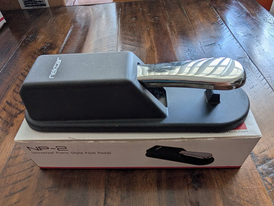 NP-2 Universal Piano Style Foot Pedal from Nektar - 2010s/2020s Musical Instruments, MIDI Controllers (Plastic, Metal Music Accessory, Not Applicable, Black, Chrome, sustain pedal, Nektar, NP-2, keyboard, MIDI)