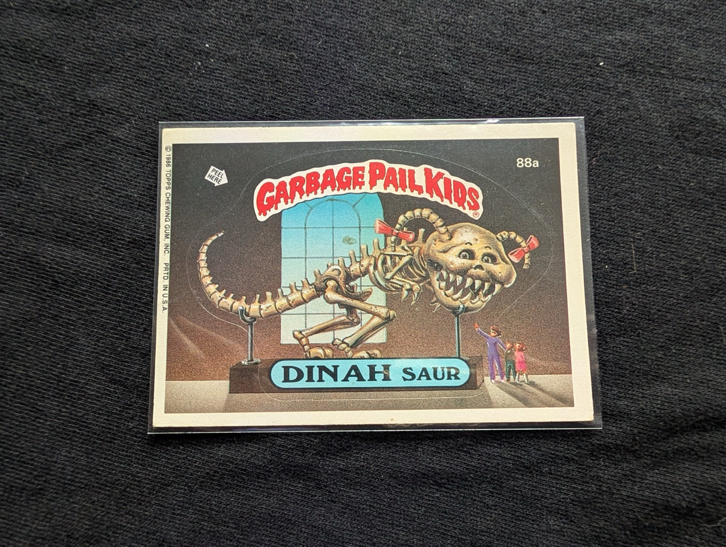 1986 GPK OS3 88a Dinah Saur & 88b Farrah Fossil Vintage Card Pair Topps