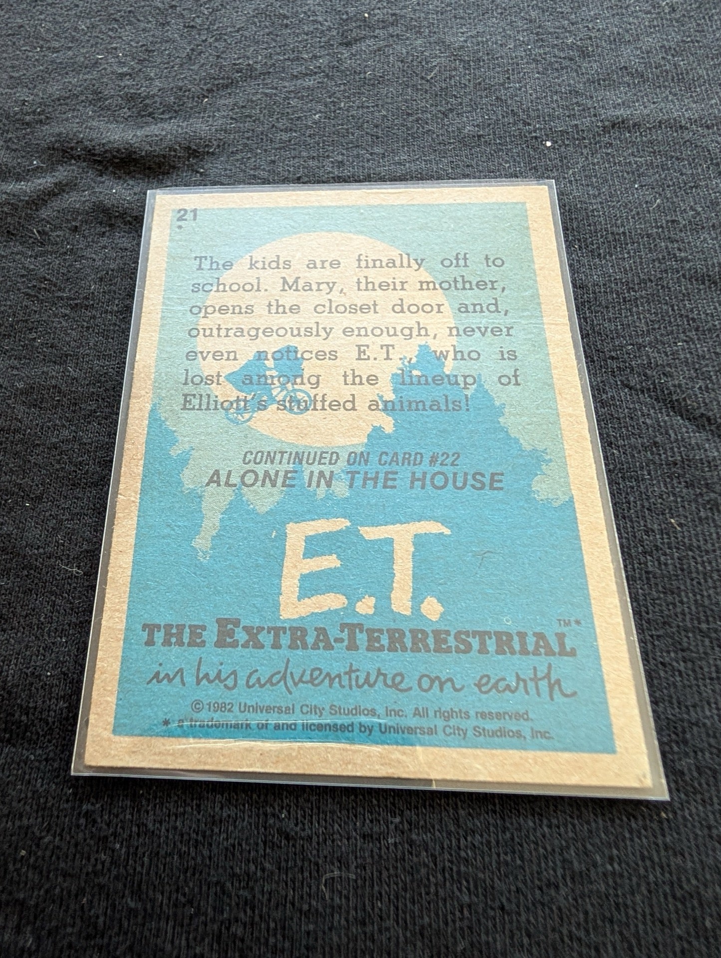 Lot of 14 Vintage 1982 Topps E.T. The Extra-Terrestrial Movie Trading Cards