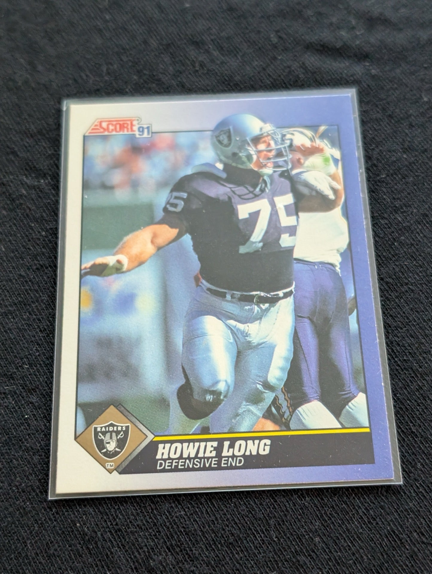 Howie Long HOF Raiders Legend Card Lot (2) 1990 Topps & 1991 Score