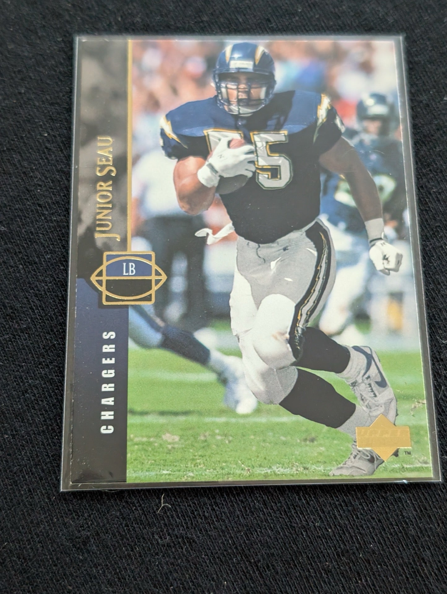Junior Seau HOF Chargers Legend Lot (7) 1990 Topps RC, Pro Set, UD, Inserts