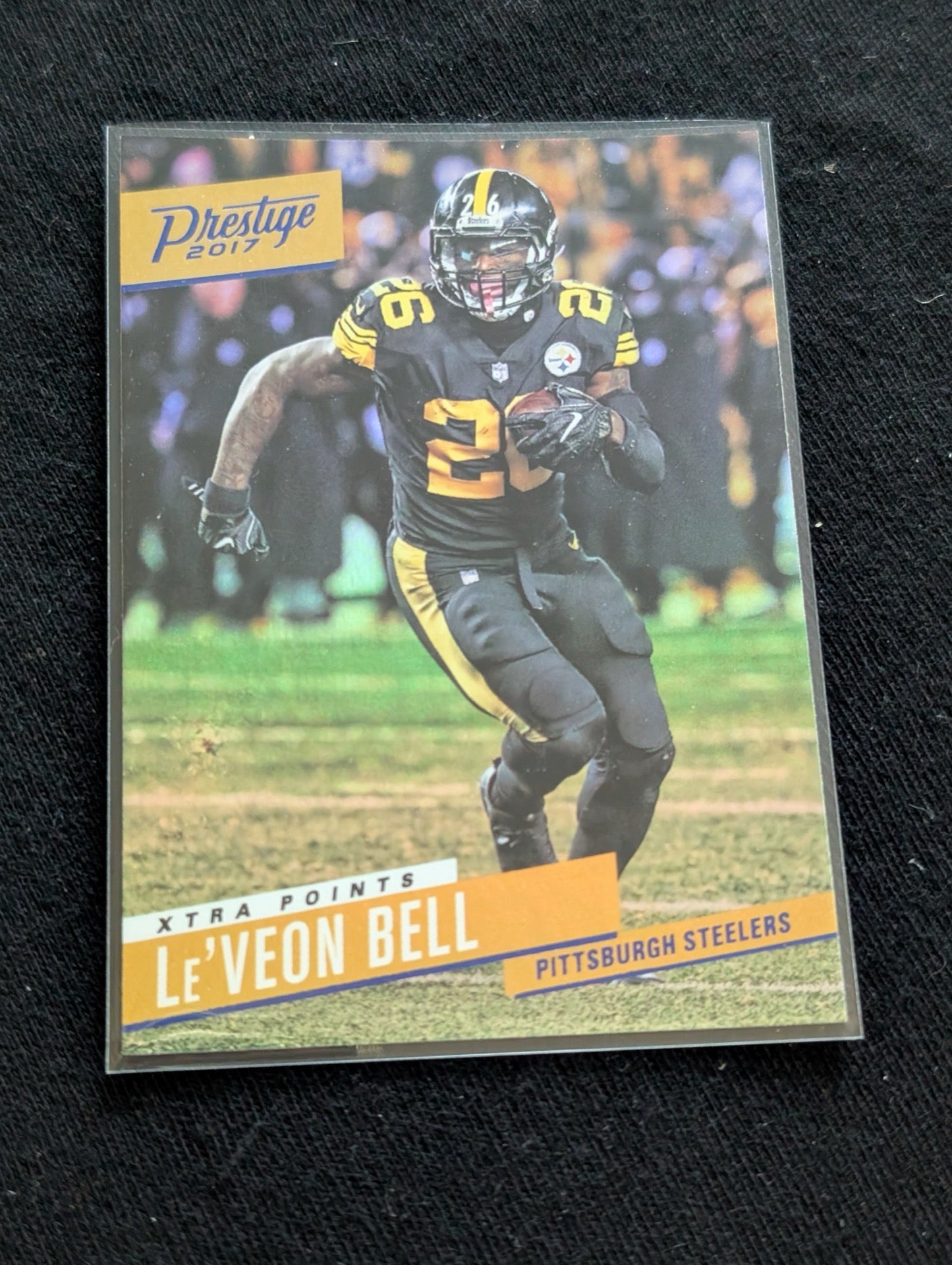 Le'Veon Bell Steelers Star RB Lot (3) 2017 Topps 2017 Prestige 2018 Contenders