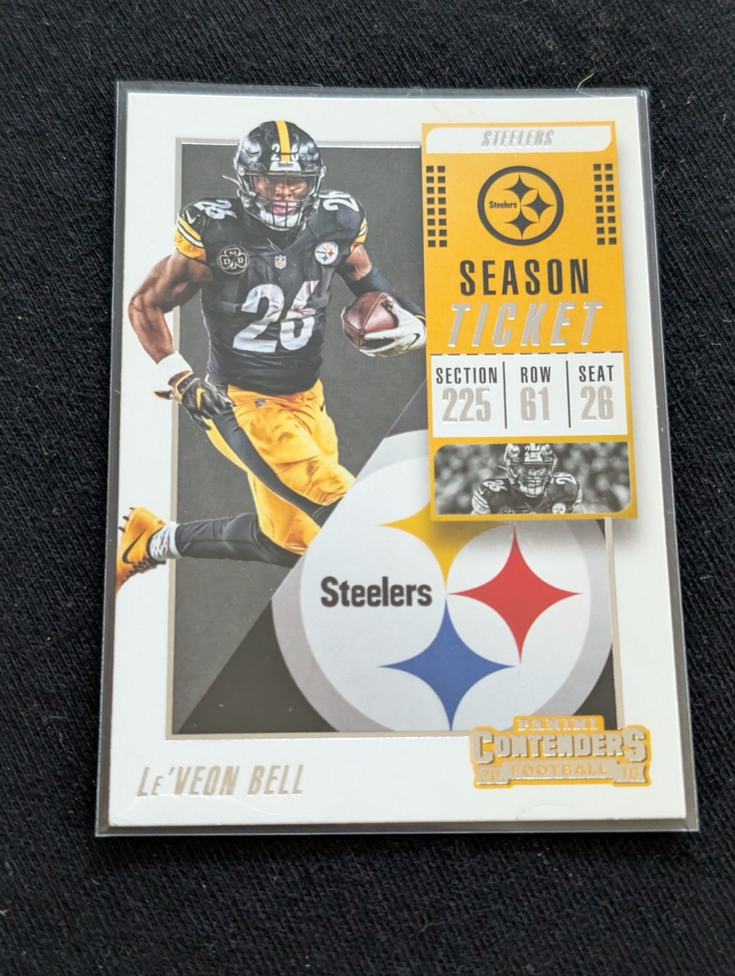 Le'Veon Bell Steelers Star RB Lot (3) 2017 Topps 2017 Prestige 2018 Contenders