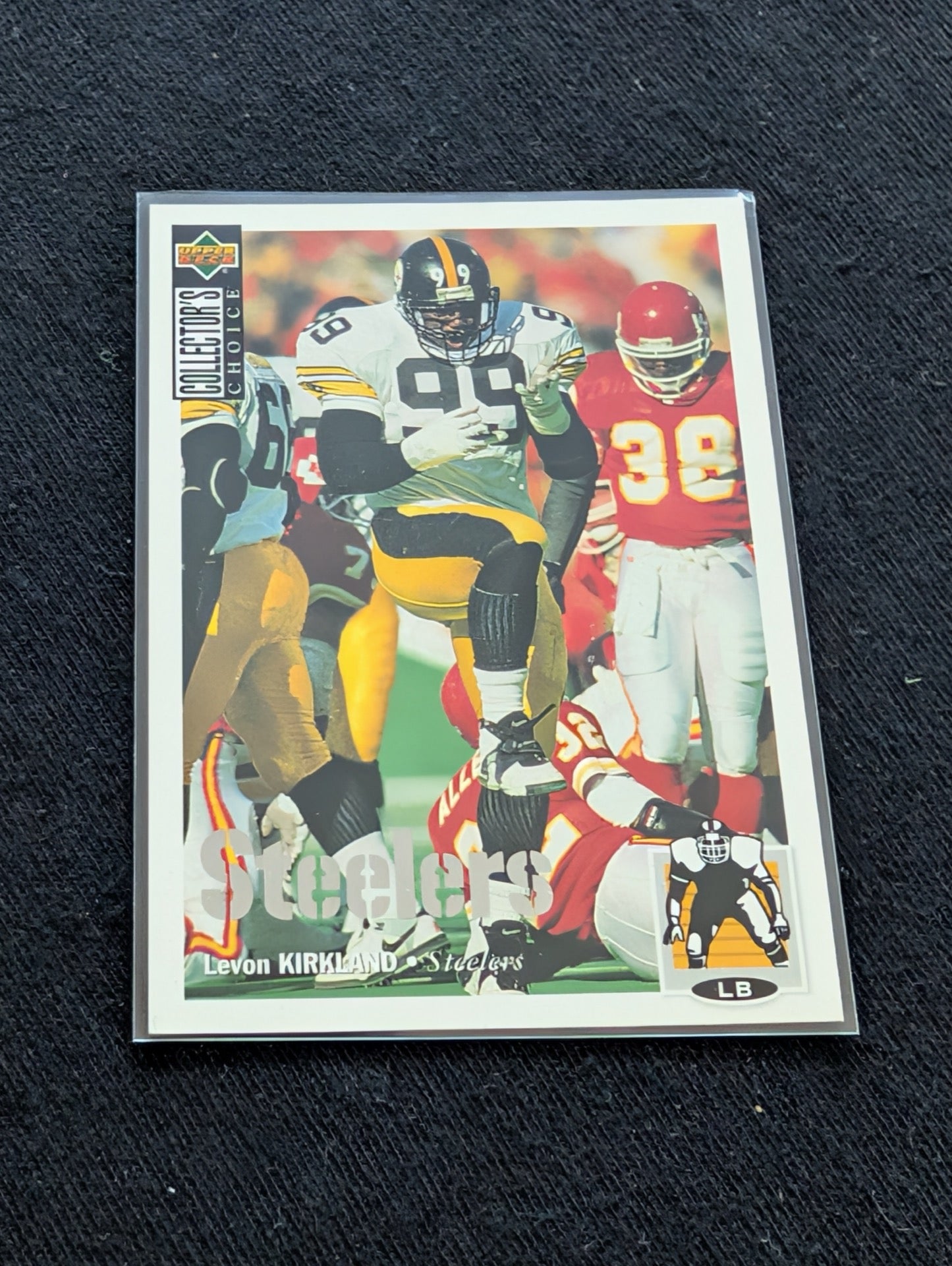 Levon Kirkland Steelers LB Legend Lot (2) 1997 Score & 1994 Collector's Choice