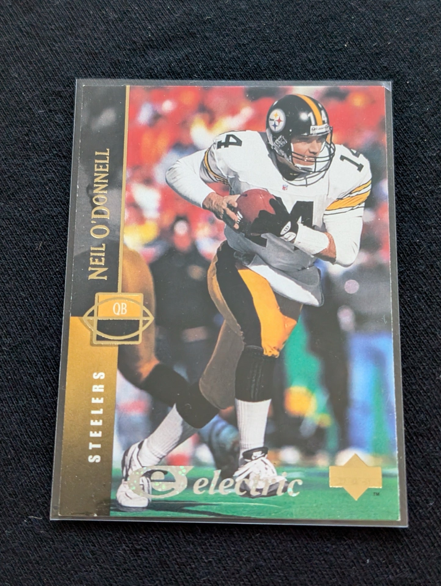 Neil O'Donnell Steelers QB Lot (2) 1994 Upper Deck Electric Gold & Base