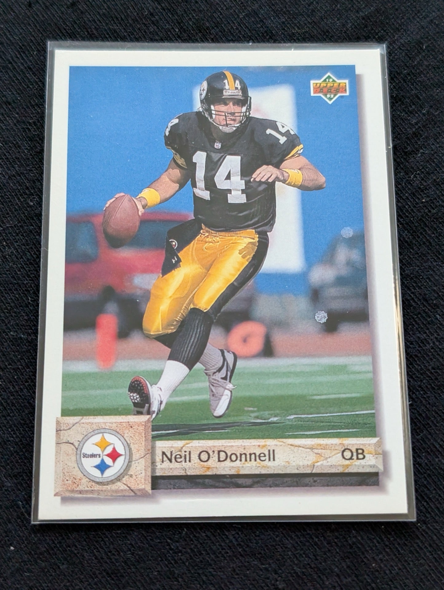 Neil O'Donnell Steelers QB Lot (2) 1994 Upper Deck Electric Gold & Base