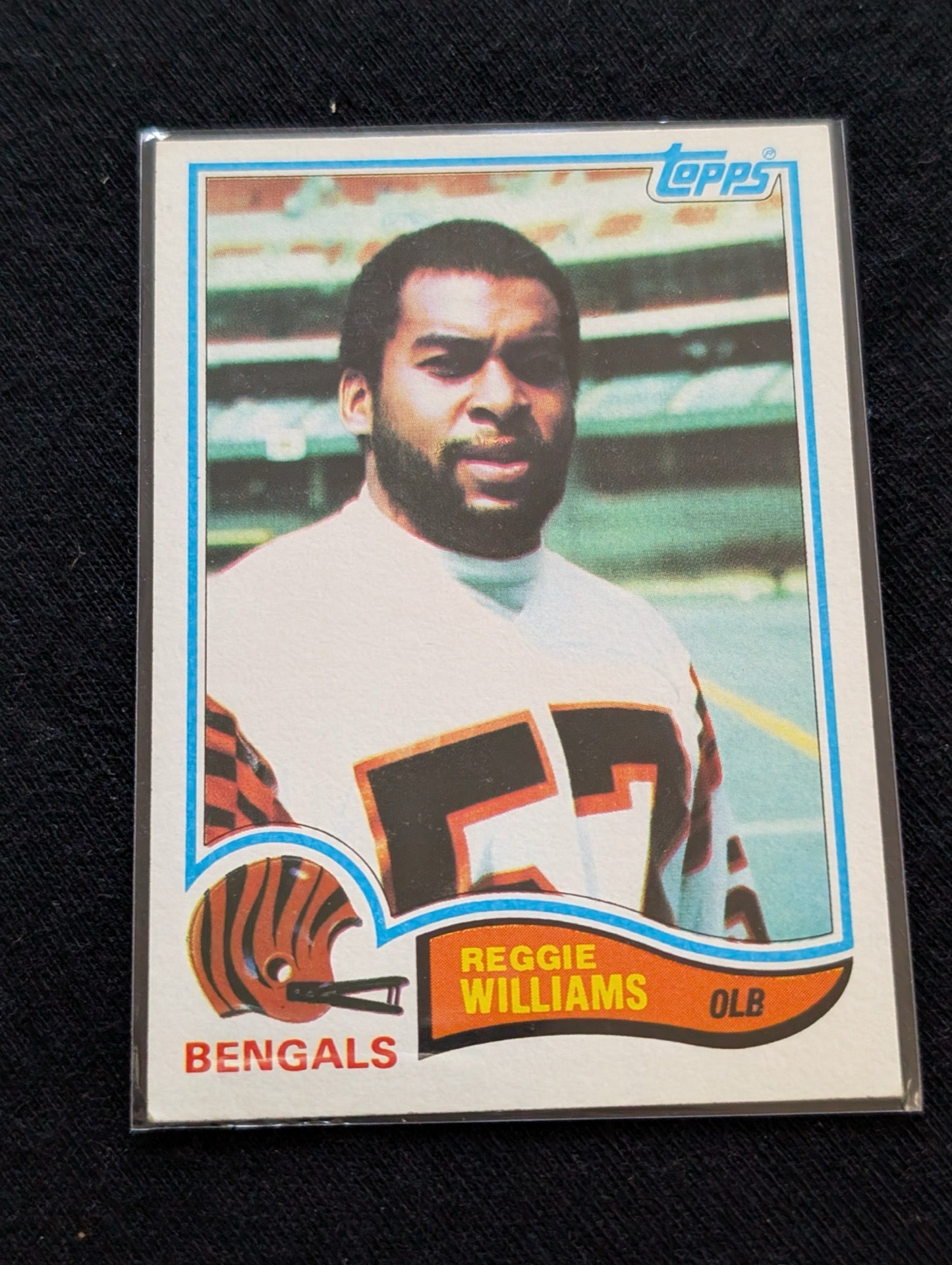 Reggie Williams Bengals Vintage Topps Lot (2) 1980 & 1981 Man of the Year LB
