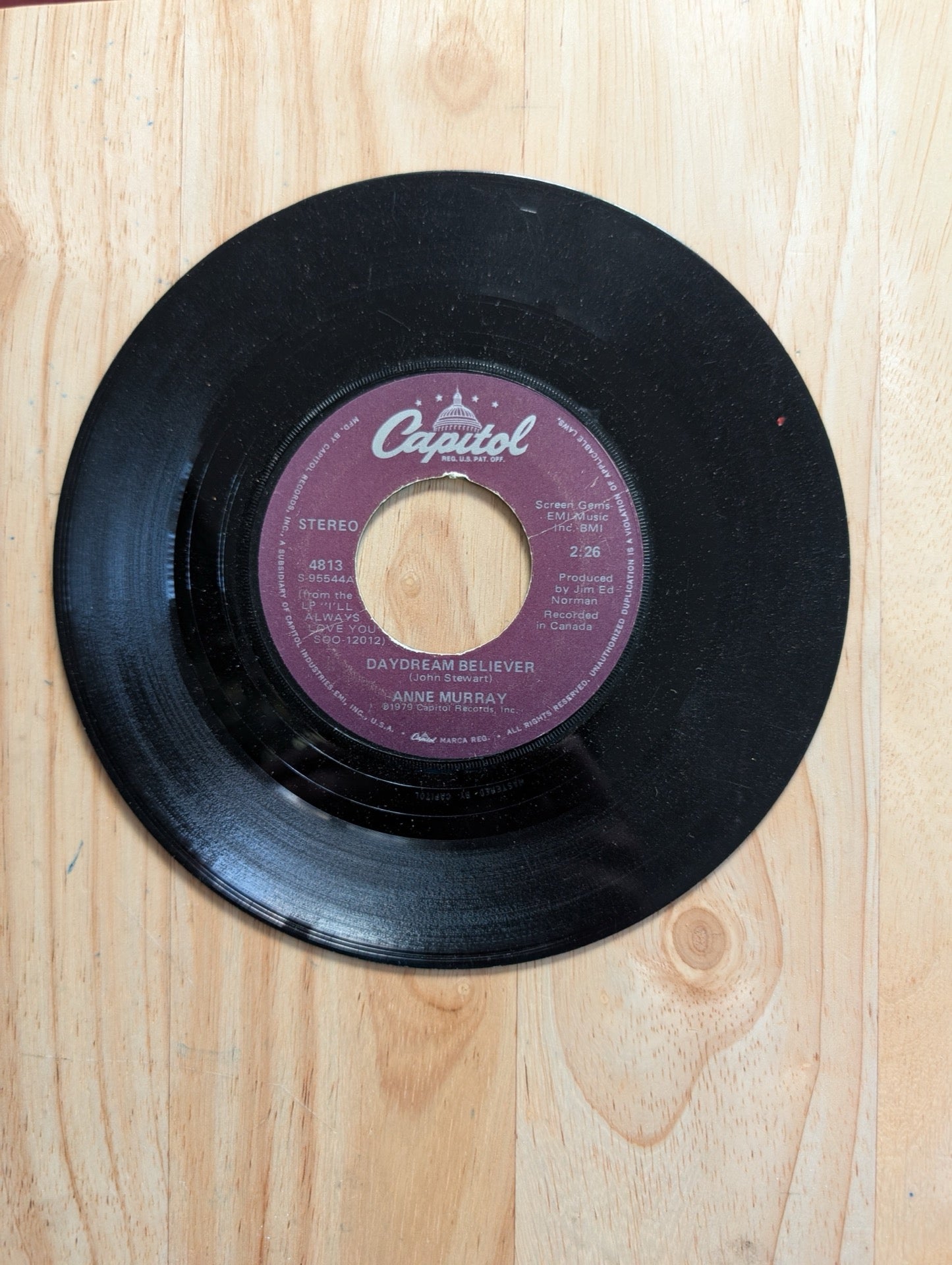 Anne Murray - Daydream Believer / Do You Think of Me 45 RPM Capitol 4813