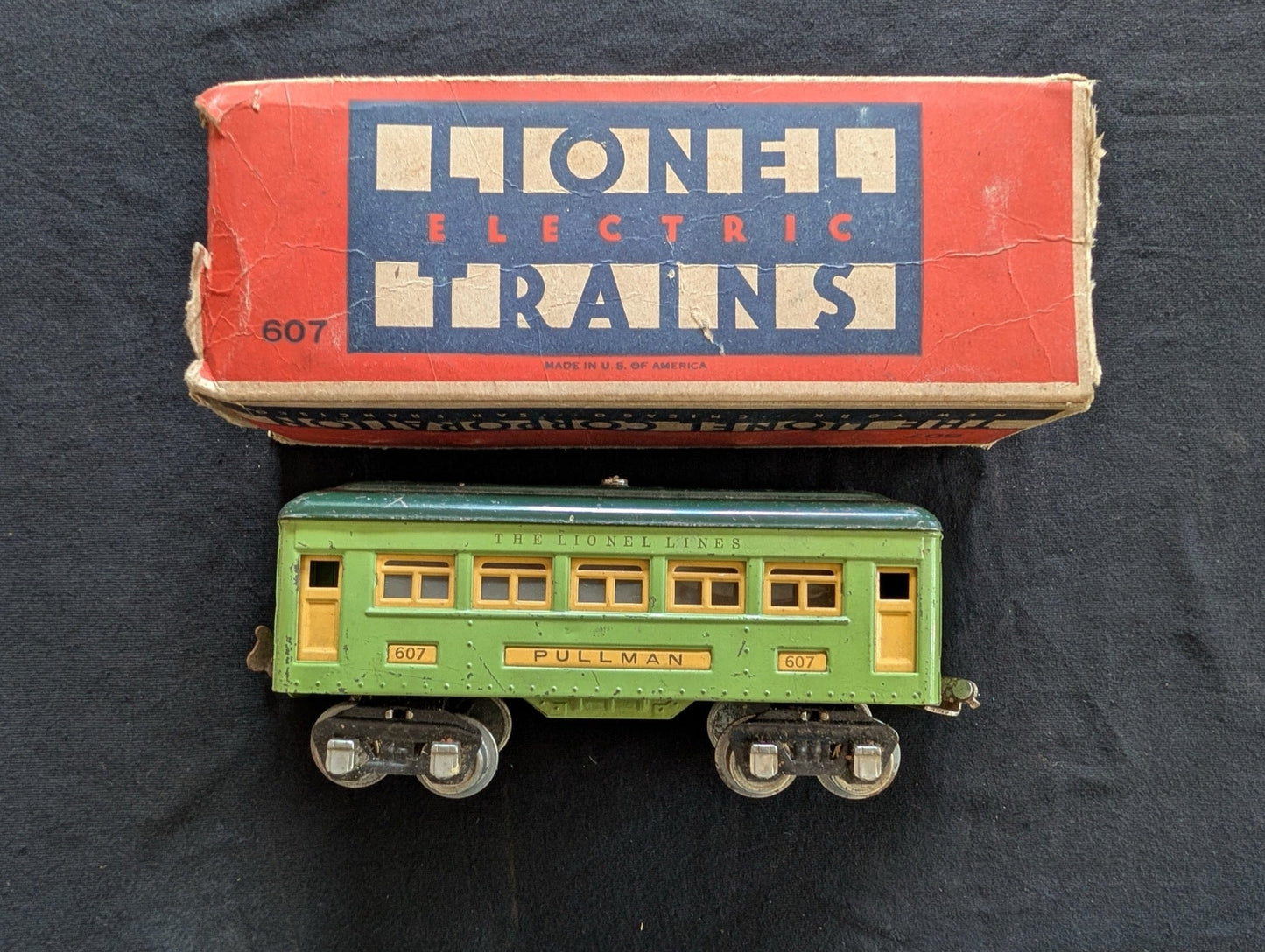Lionel Pre-war O-Gauge #607 Pullman Car Green Tinplate w/ Original Box 607