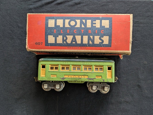 Lionel Pre-war O-Gauge #607 Pullman Car Green Tinplate w/ Box (Player Grade)
