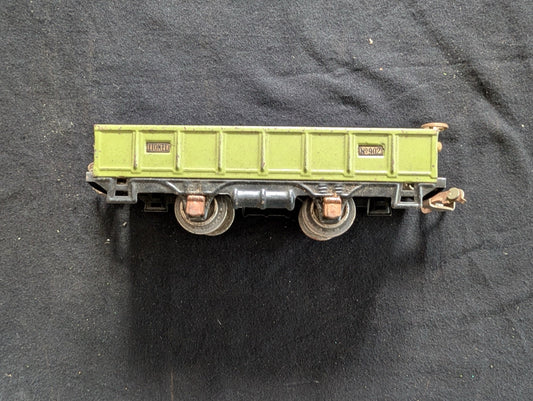 Lionel Pre-war O-Gauge #2902 Tinplate Gondola Car 2902 Apple Green